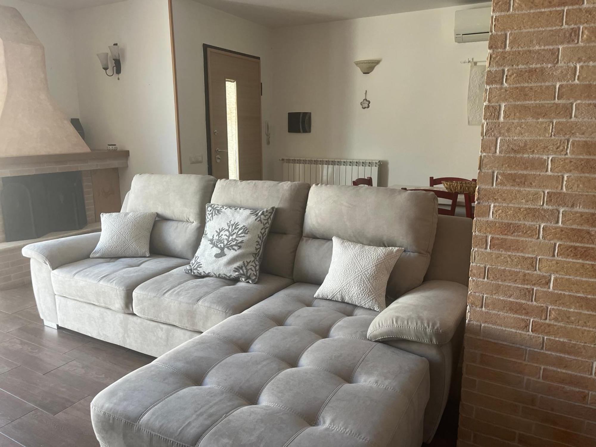L'Essenziale Apartment Porto Torres Ngoại thất bức ảnh
