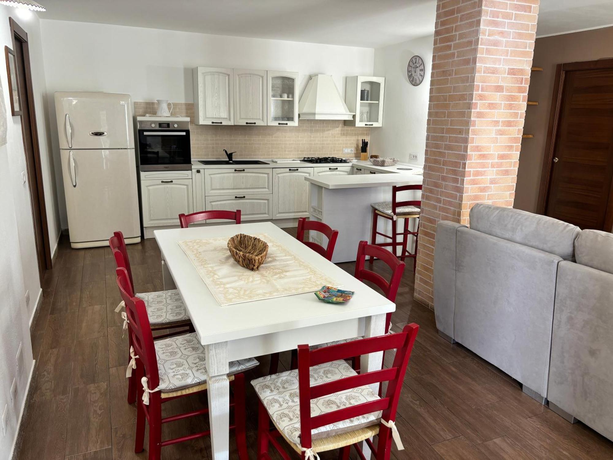 L'Essenziale Apartment Porto Torres Ngoại thất bức ảnh