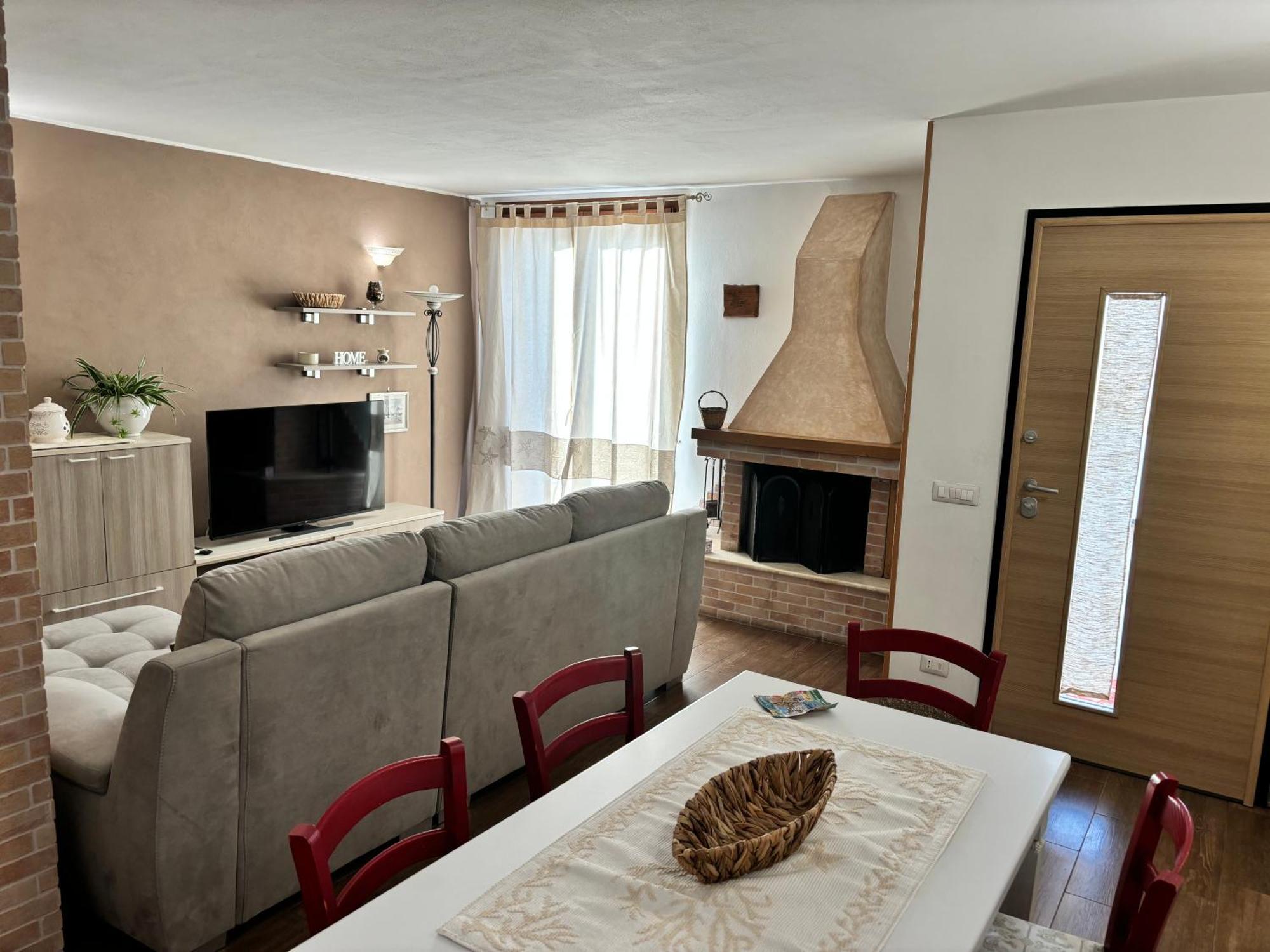 L'Essenziale Apartment Porto Torres Ngoại thất bức ảnh